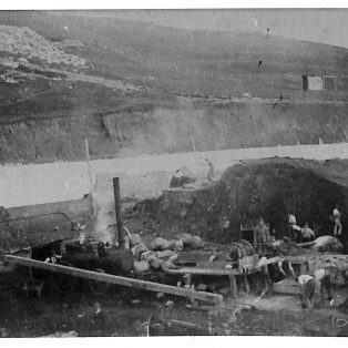 Building of Settle higher reservoir 1906