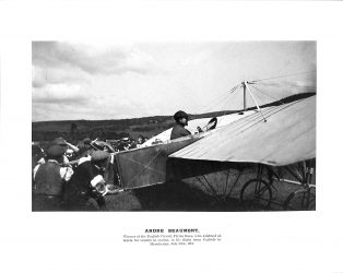 Andre Beaumont landing at Settle 1911