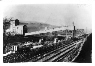 Photograph of Railway Loading Facility at Helwith Bridge