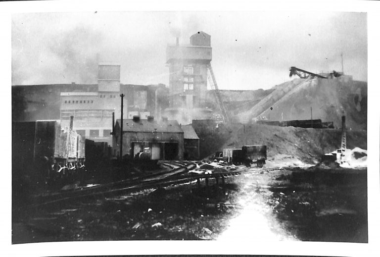 Photograph of Processing Plant at Horton Quarry