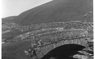 Photograph of Ling Ghyll Bridge on Cam Beck