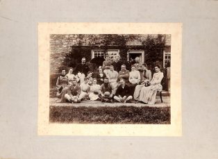 Photograph of Hammond Family Group
