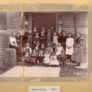 Long Preston School pupils 1898