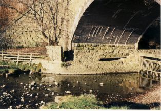 The Railway Bridge at Long Preston showing the empty Iron Bridge buttress c. 1990’s
