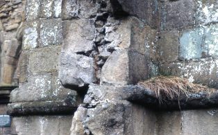 Bolton Priory, Bolton Abbey: C14 ashlar masonry