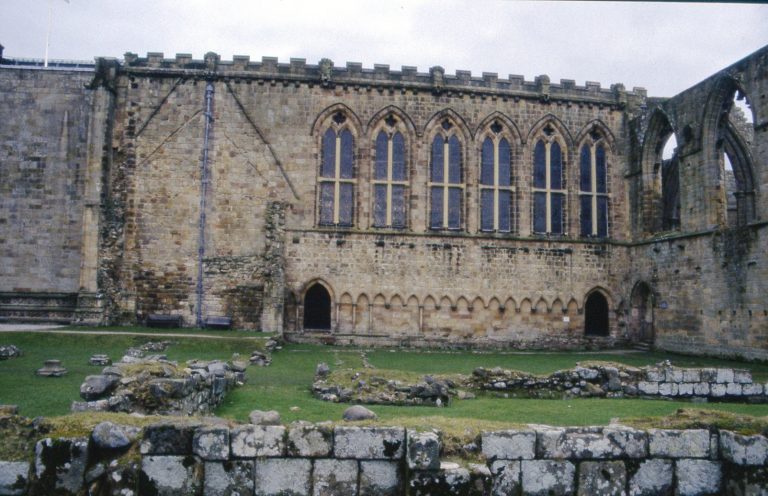 Bolton Priory, Bolton Abbey: frater and cloister i