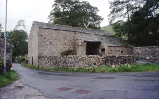 Lady Roche's barn, Starbotton